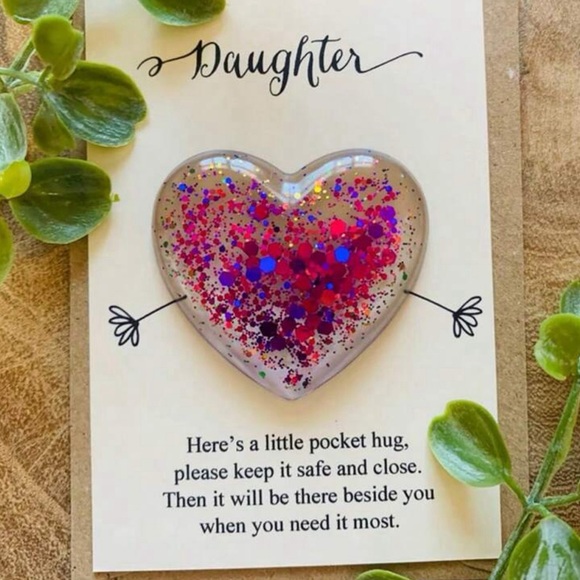 Jewelry - Daughter Pocket Hug Heart Love Token Gift